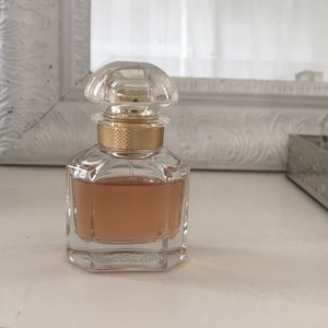 GUERLAIN MON GUERLAIN EAU DE PARFUM 1.0 FL. OZ